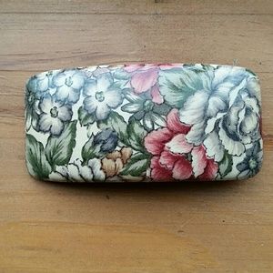 Pretty large wood barrette